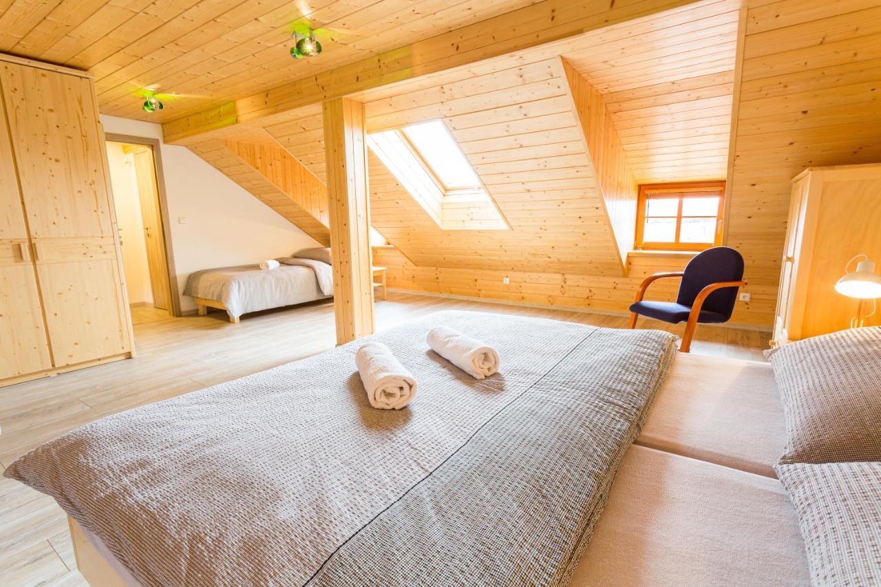 Vinny Apartman Rakovník Exteriör bild