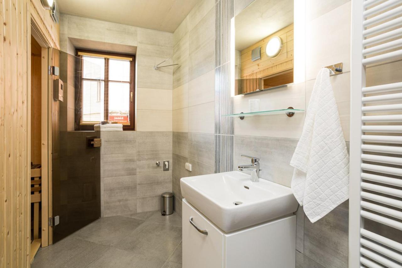 Vinny Apartman Rakovník Exteriör bild